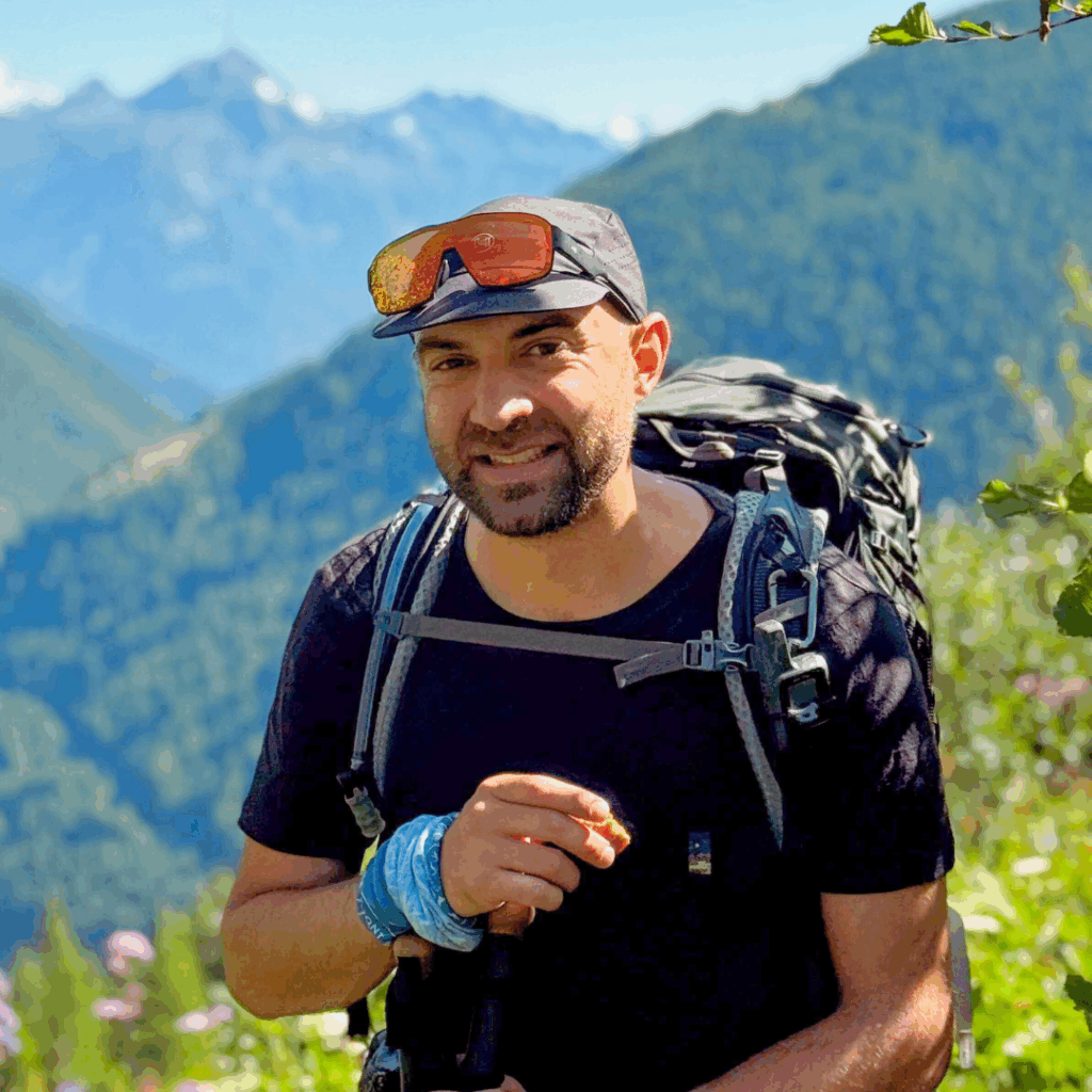 travelbase trails team