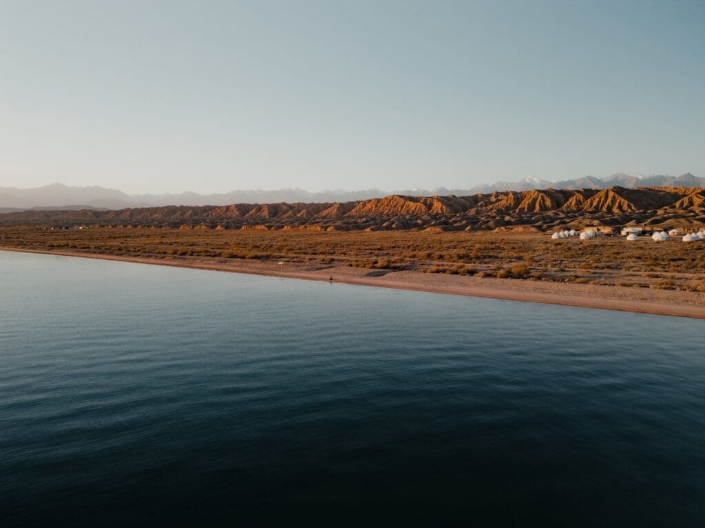 paysage voyage kirghizistan
